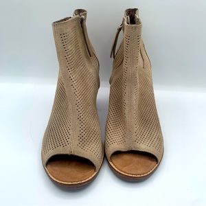 Toms open toe heeled ankle vented booties size 8.5 women’s